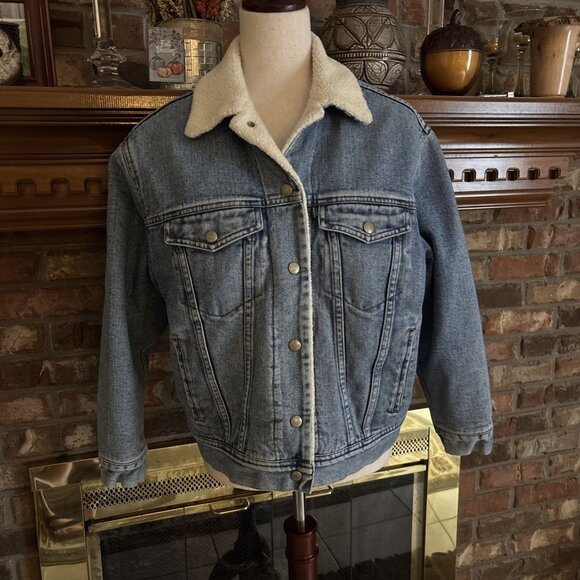 Lauren Ralph Lauren Jackets & Blazers - Lauren Ralph Lauren  Petite Denim Faux Fur Lined Jacket Size PM One Bad Snap